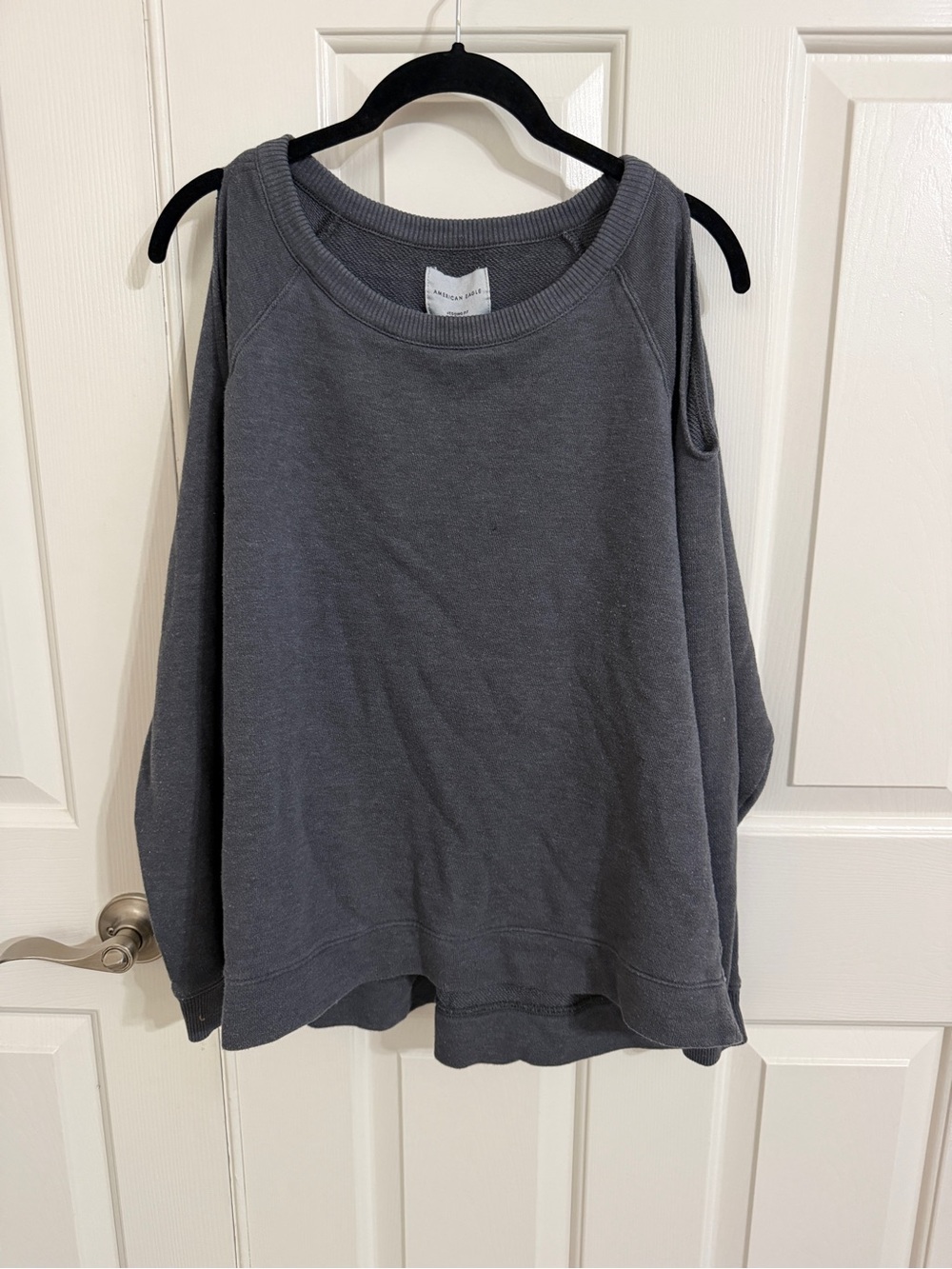 American Eagle Jegging Fit L Charcoal Cold Shoulder Sweatshirt Cutouts